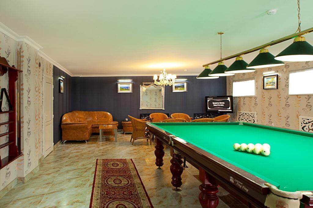 אסטנה Hotel Topaz מראה חיצוני תמונה