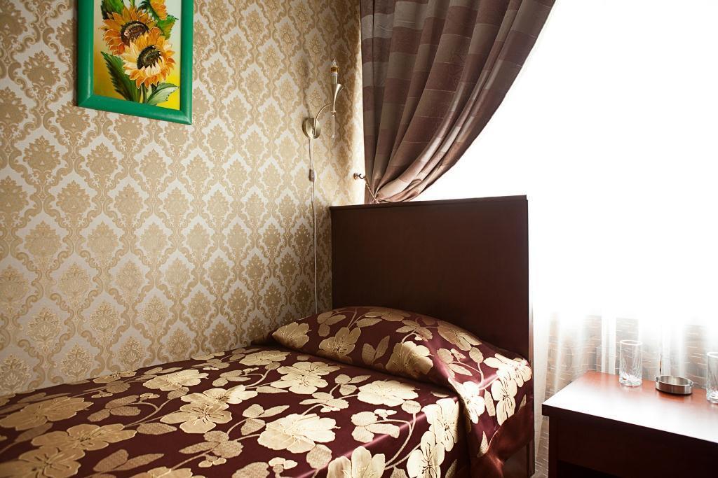 אסטנה Hotel Topaz מראה חיצוני תמונה