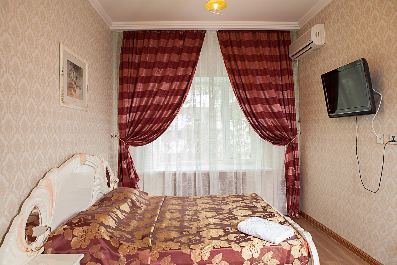 אסטנה Hotel Topaz מראה חיצוני תמונה