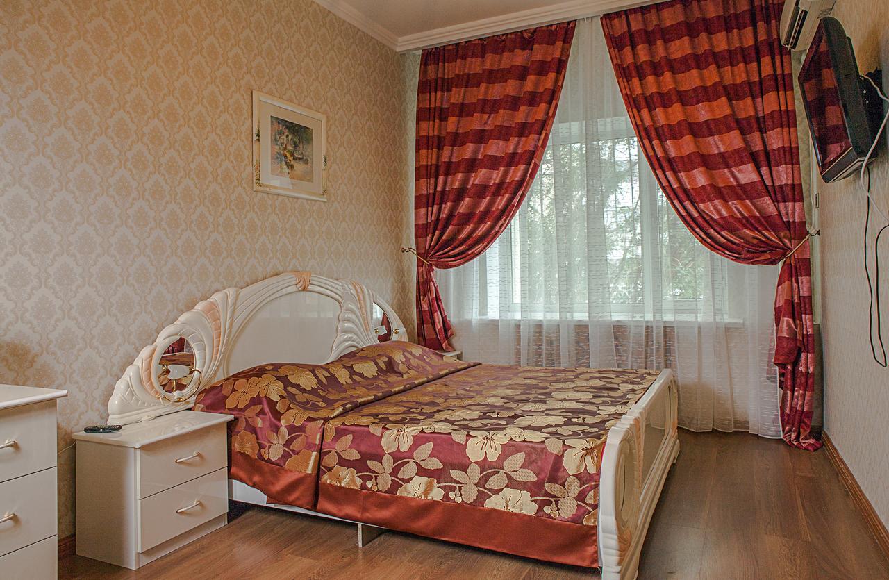 אסטנה Hotel Topaz מראה חיצוני תמונה