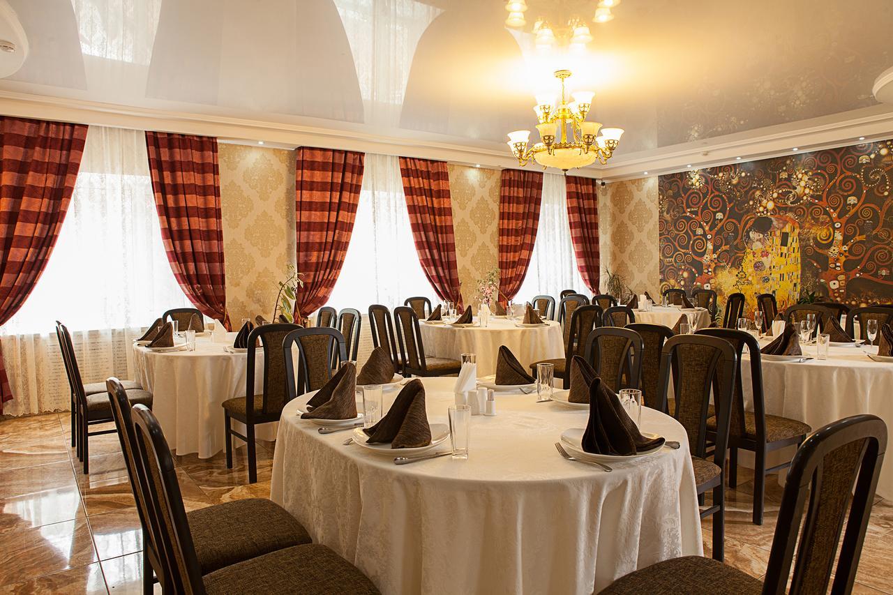 אסטנה Hotel Topaz מראה חיצוני תמונה